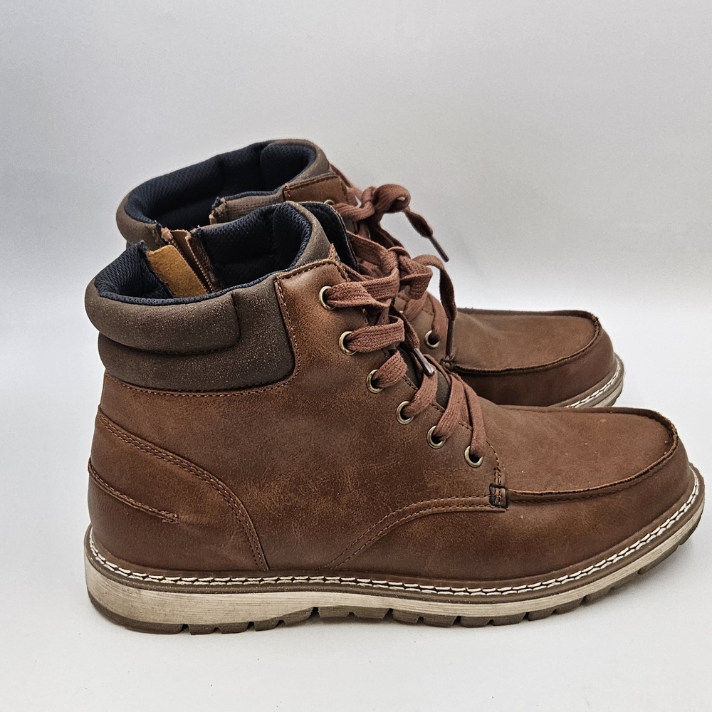 Men's Rustic Brown Lace-Up Boots
